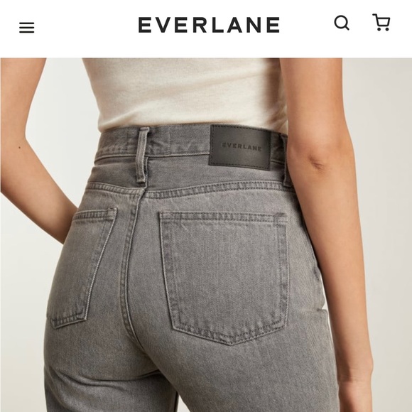 Everlane 90’s Crop Cheeky Jean in Acid Grey - Picture 2 of 6